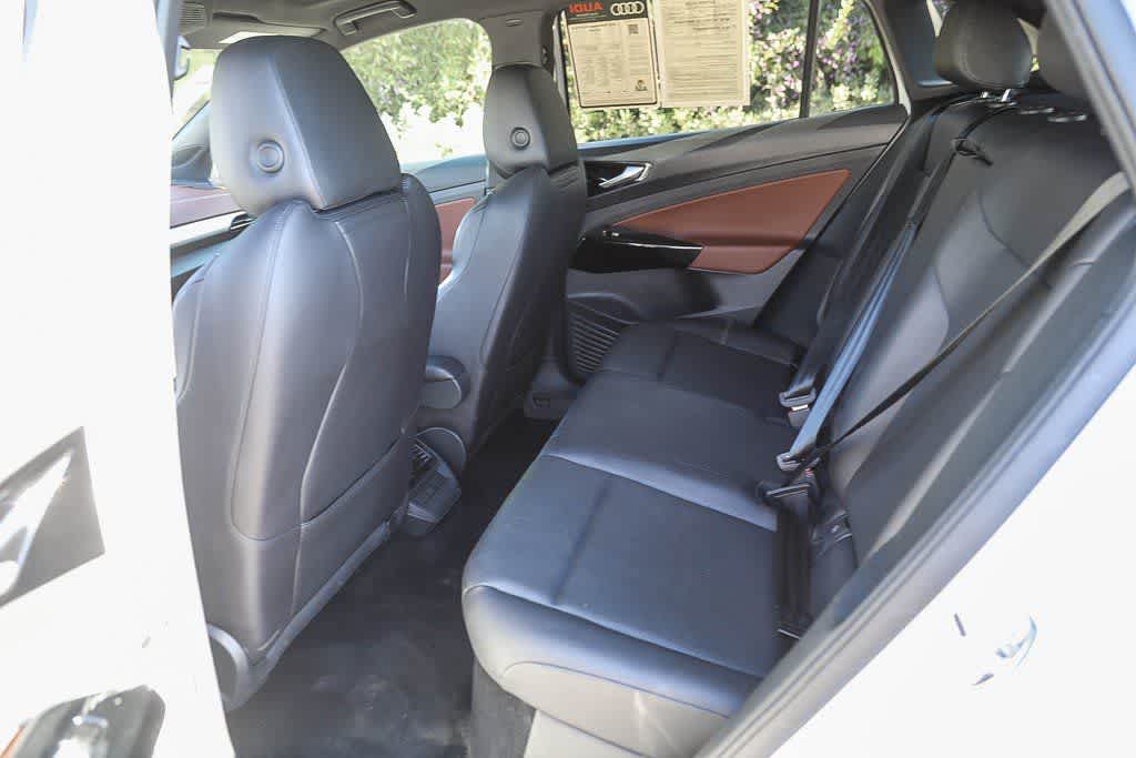 Thumbnail: 2021 Volkswagen ID.4 - 17