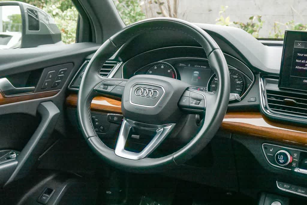 Thumbnail: 2023 Audi Q5 - 13
