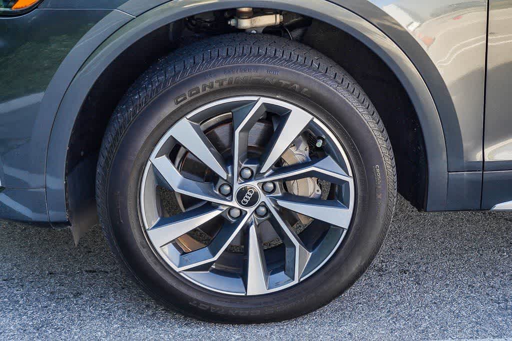 Thumbnail: 2023 Audi Q5 - 10