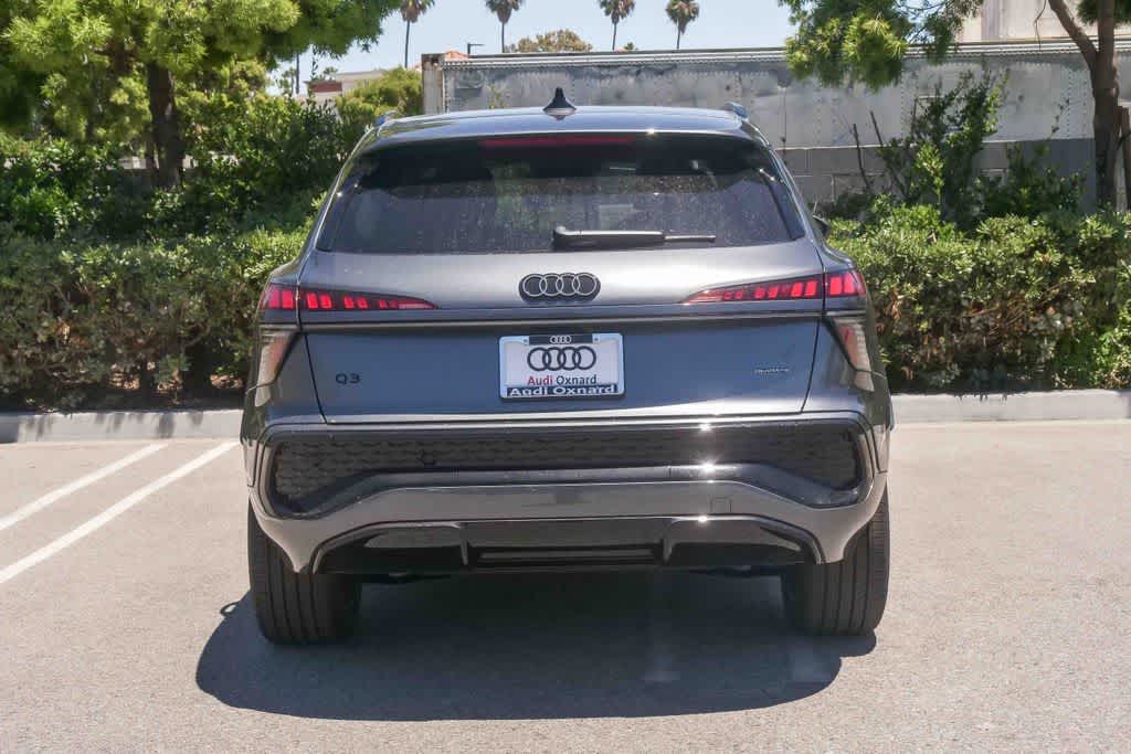 Thumbnail: 2026 Audi Q3 - 8