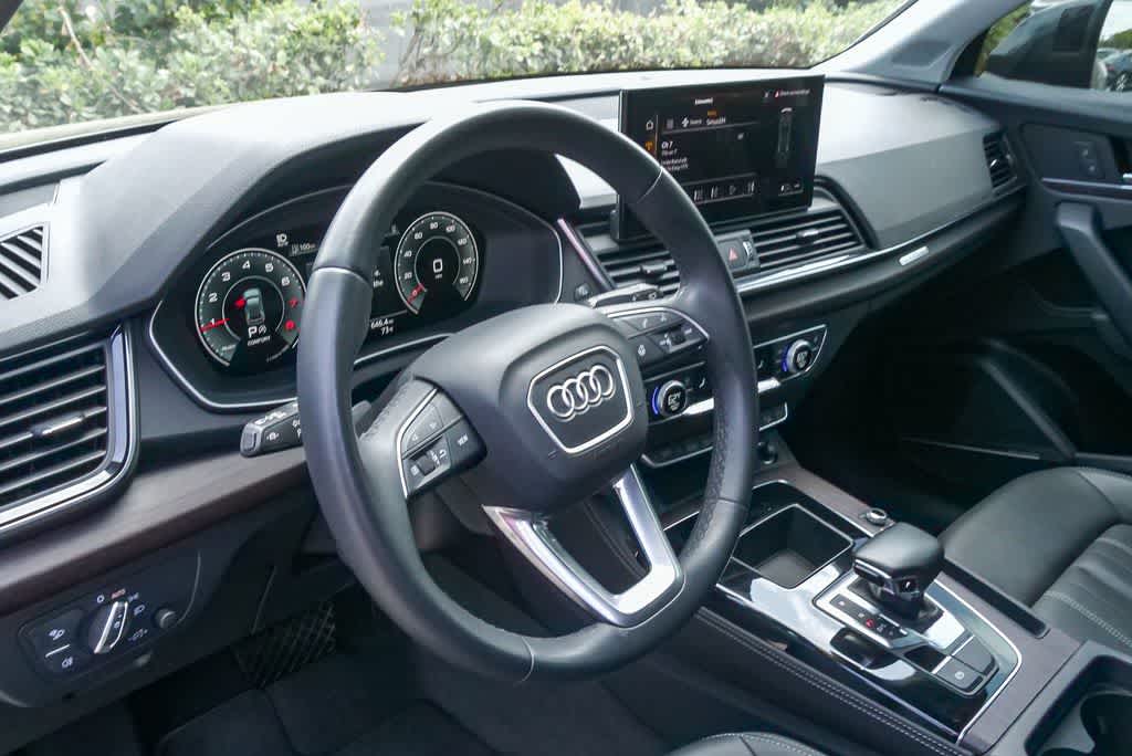 Thumbnail: 2023 Audi Q5 - 16