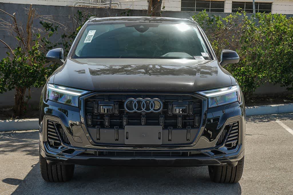 Thumbnail: 2026 Audi Q7 - 2