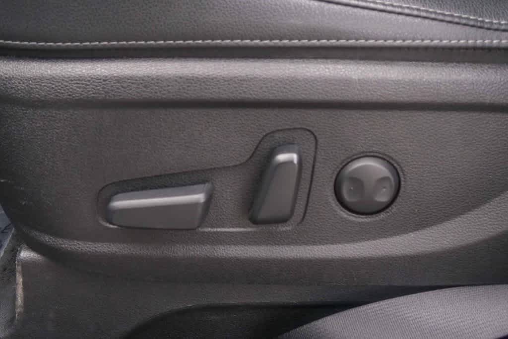 Thumbnail: 2021 Kia Telluride - 23