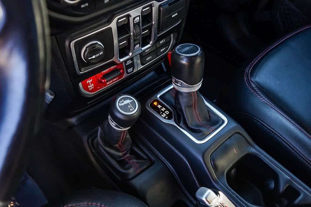 Thumbnail: 2020 Jeep Gladiator - 21