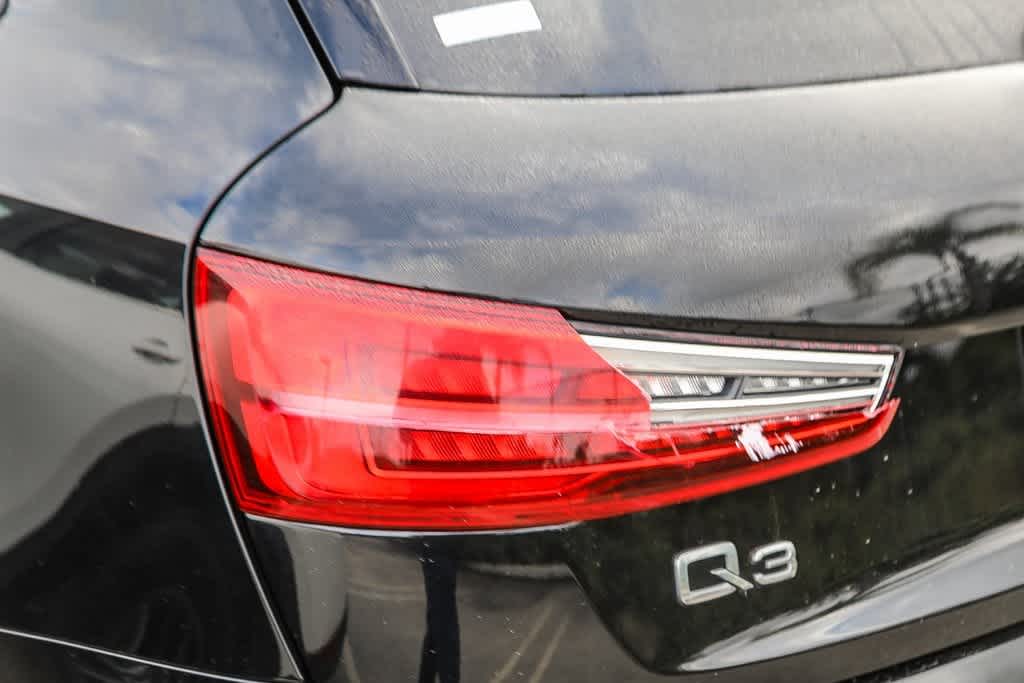 Thumbnail: 2018 Audi Q5 - 10