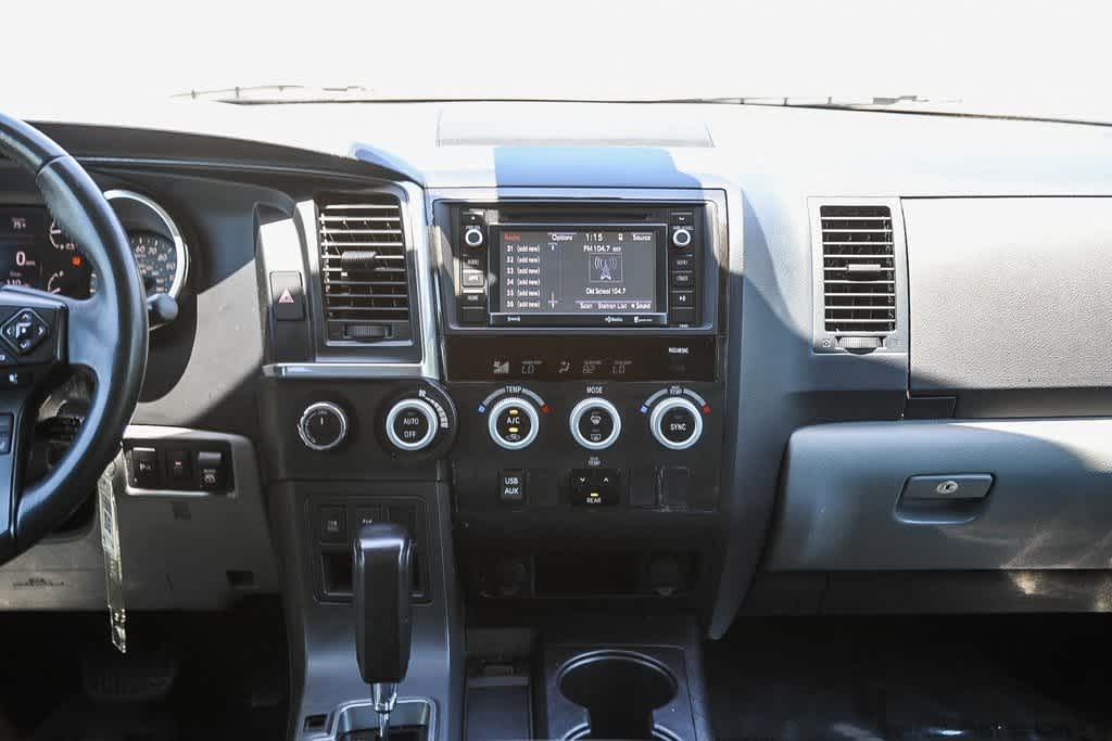 Thumbnail: 2019 Toyota Sequoia - 12