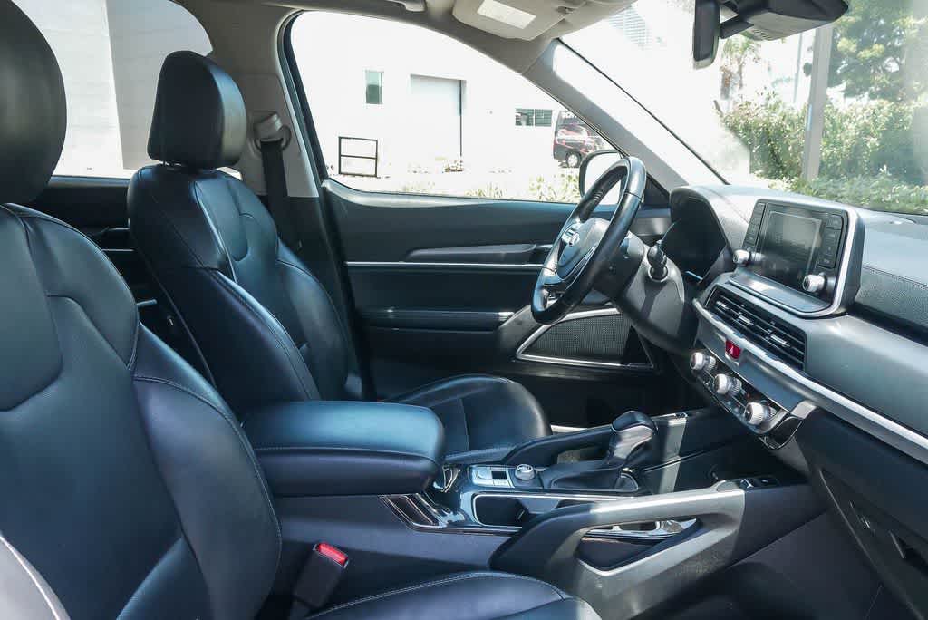 Thumbnail: 2020 Kia Telluride - 17
