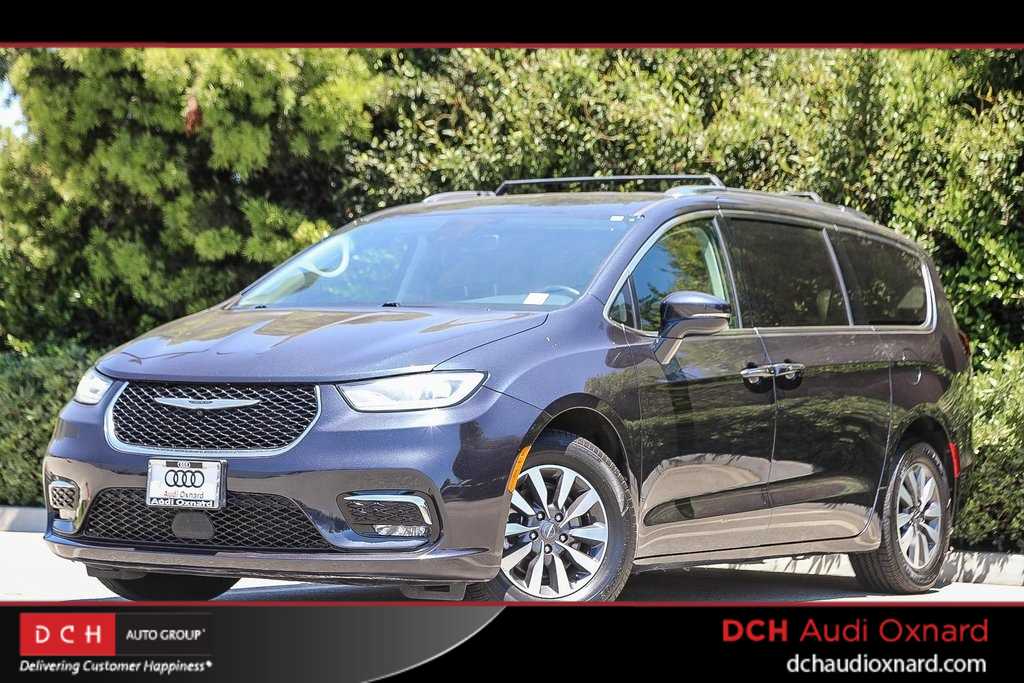 Thumbnail: 2021 Chrysler Pacifica - 1