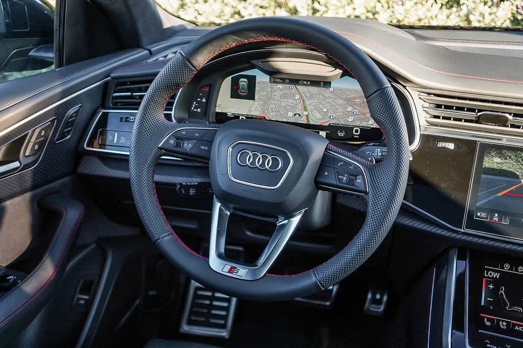 Thumbnail: 2026 Audi SQ8 - 15