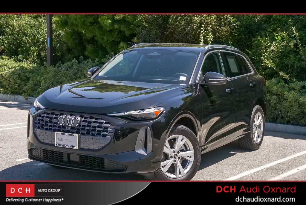 Thumbnail: 2025 Audi Q5 - 1