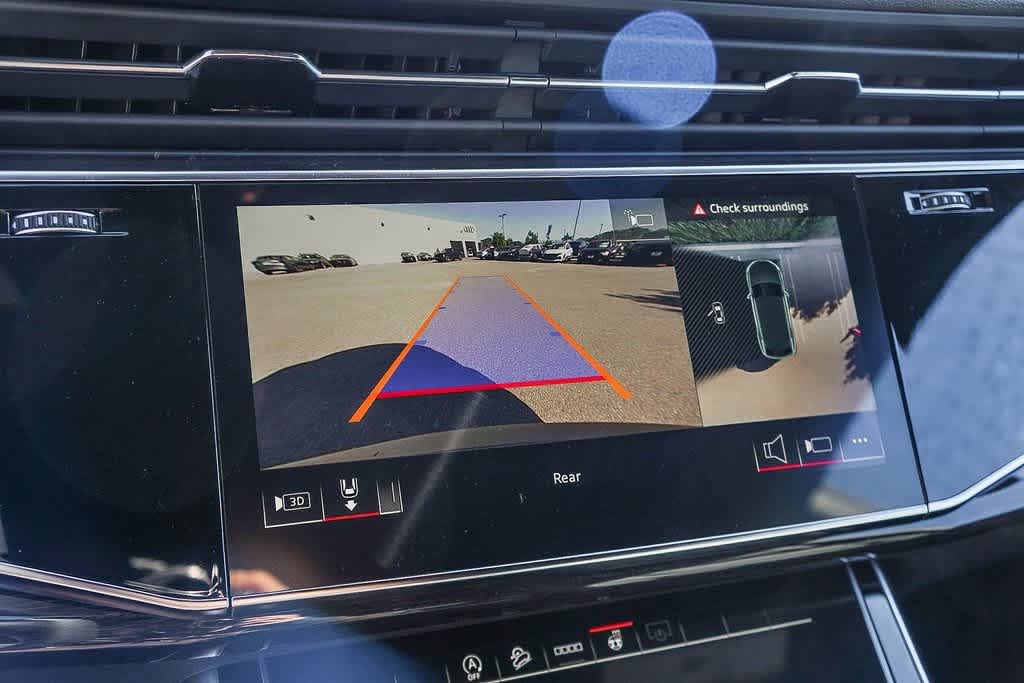 Thumbnail: 2026 Audi Q8 - 27