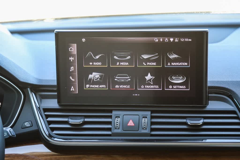 Thumbnail: 2022 Audi Q5 - 13