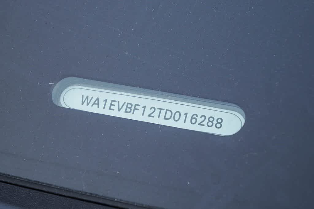 Thumbnail: 2026 Audi Q8 - 32