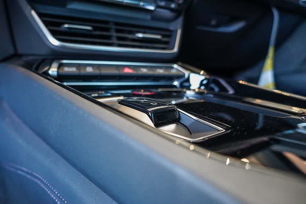 Thumbnail: 2026 Audi e-tron GT - 25