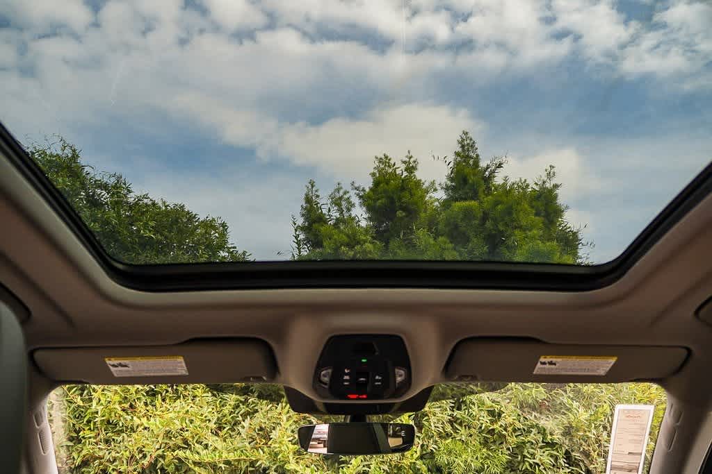 Thumbnail: 2025 Audi Q5 - 18