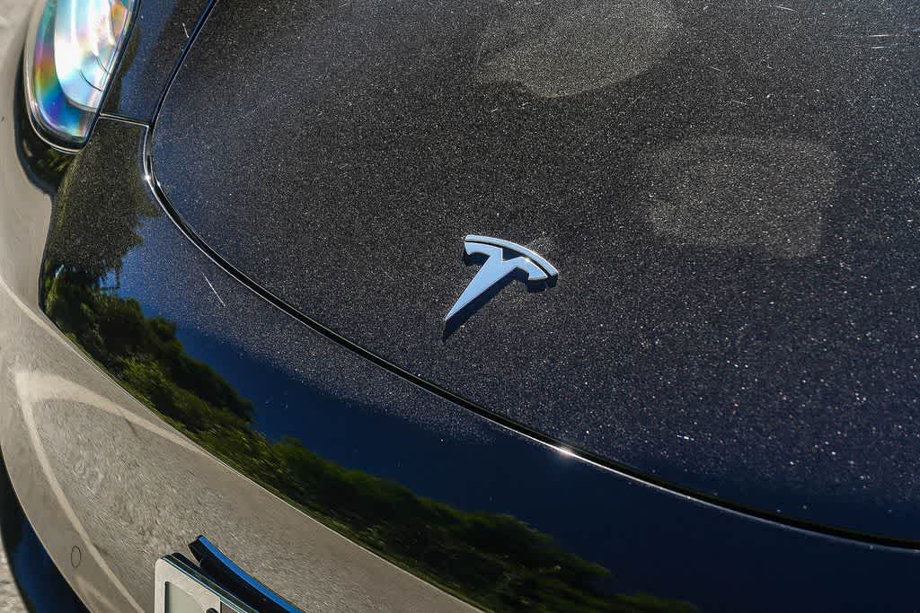 Thumbnail: 2019 Tesla Model 3 - 9