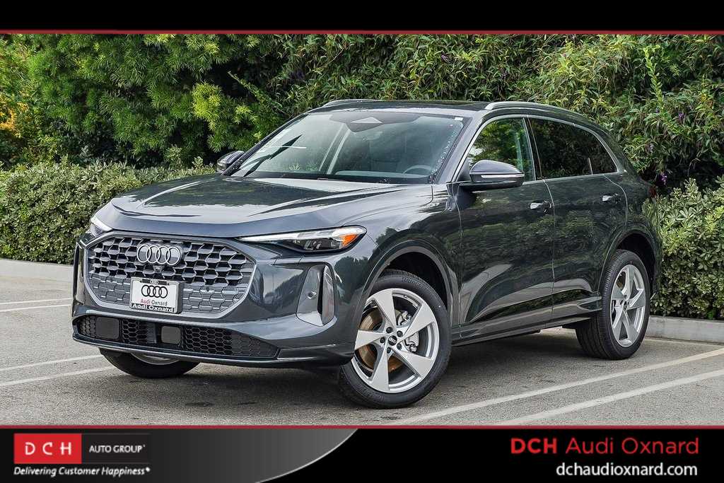 Thumbnail: 2025 Audi Q5 - 1