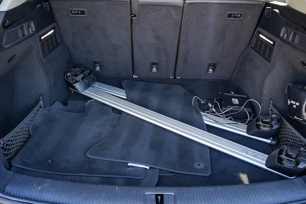 Thumbnail: 2022 Audi Q5 - 28