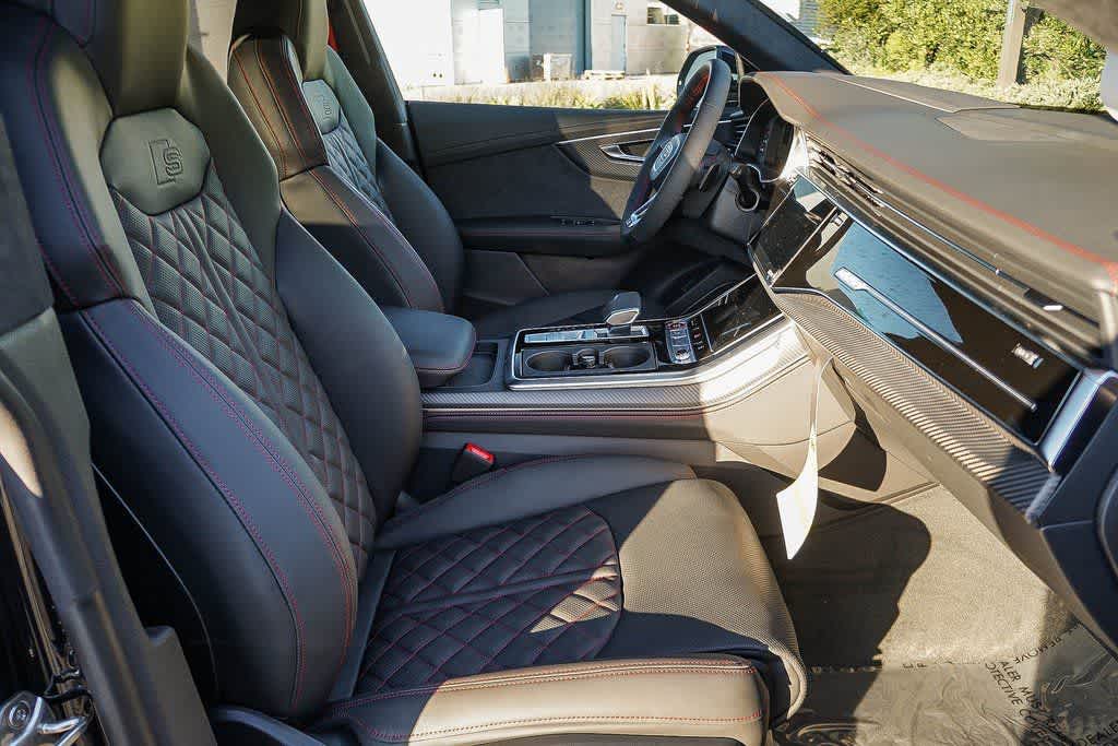Thumbnail: 2026 Audi SQ8 - 19