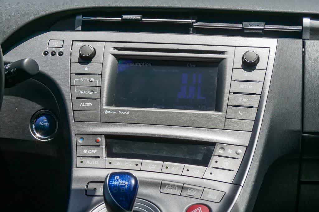 Thumbnail: 2014 Toyota Prius - 14