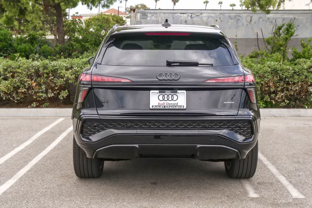 Thumbnail: 2026 Audi Q3 - 8