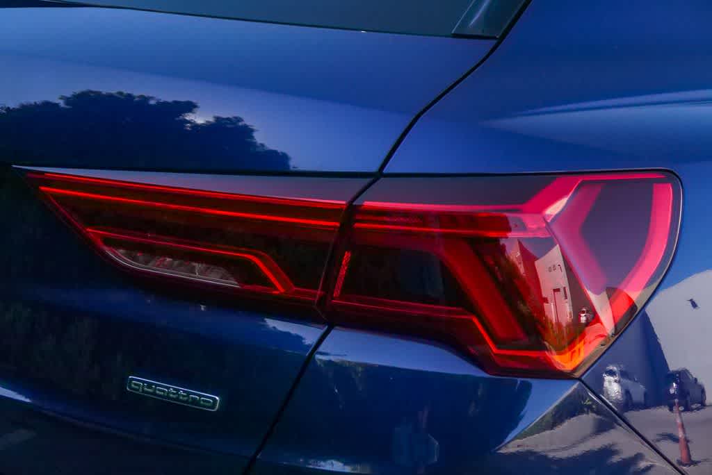 Thumbnail: 2022 Audi Q3 - 10