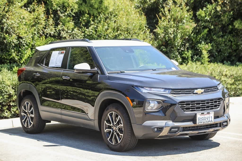 Thumbnail: 2021 Chevrolet TrailBlazer - 3