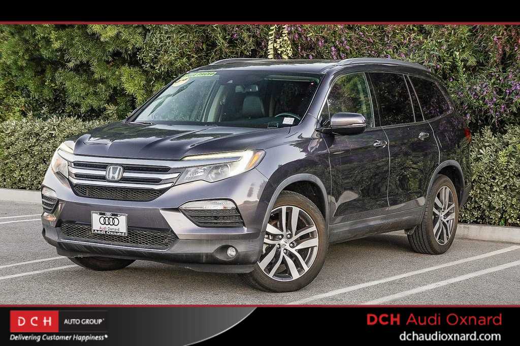Thumbnail: 2017 Honda Pilot - 1
