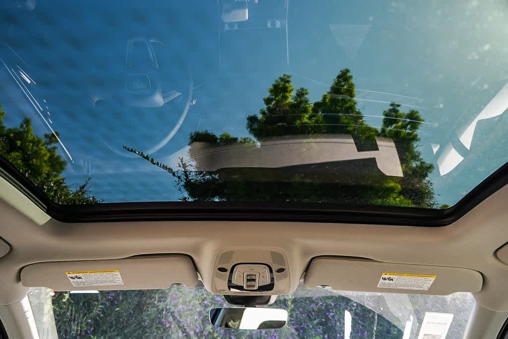 Thumbnail: 2026 Audi Q7 - 18