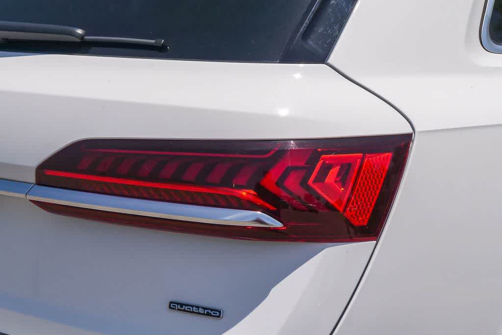 Thumbnail: 2023 Audi Q7 - 11