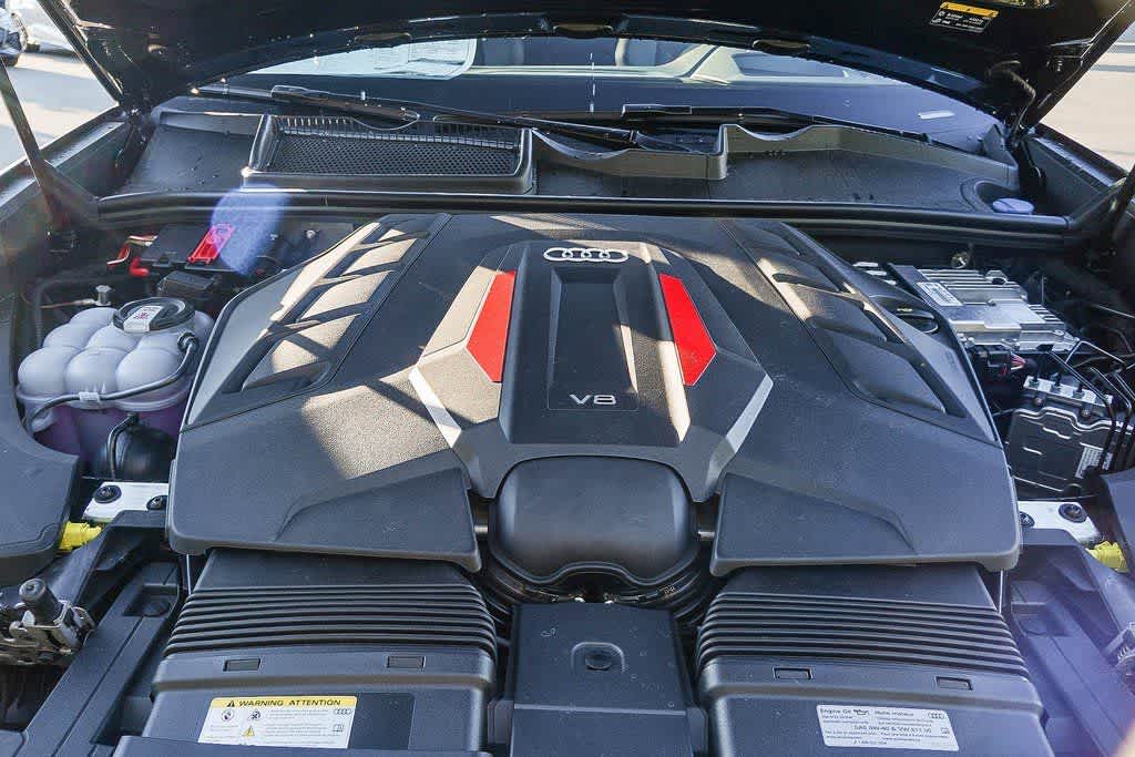 Thumbnail: 2026 Audi SQ8 - 30