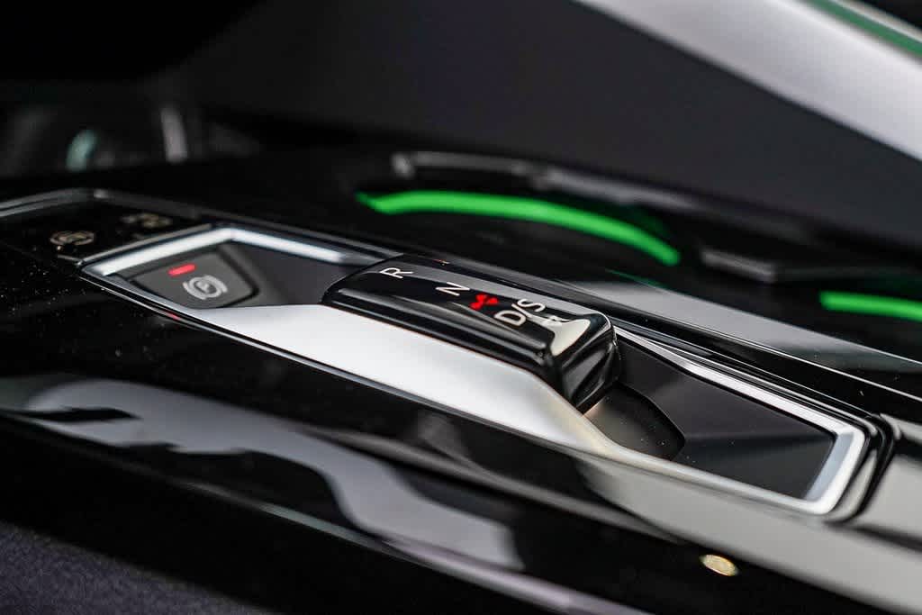 Thumbnail: 2025 Audi Q5 - 25