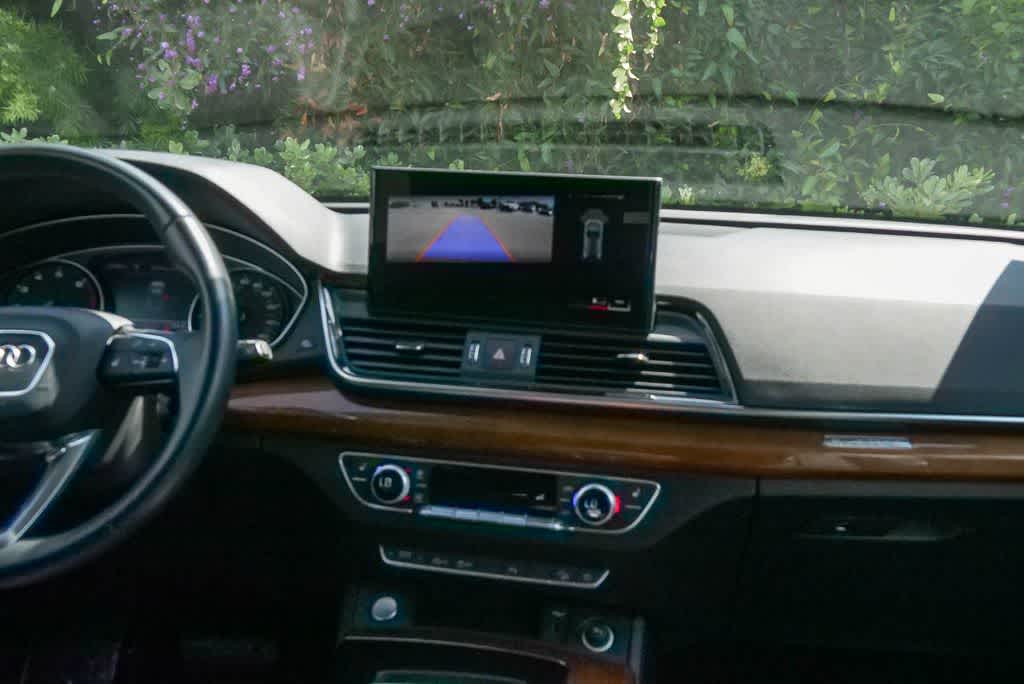 Thumbnail: 2022 Audi Q5 - 13