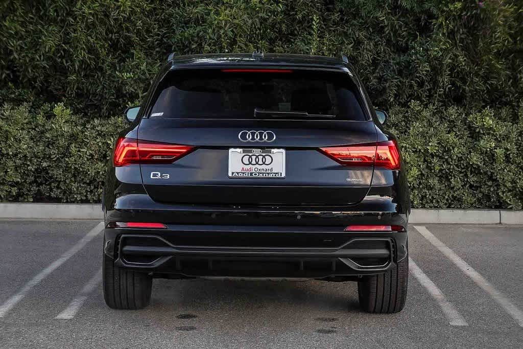 Thumbnail: 2025 Audi Q3 - 5