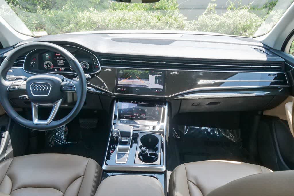 Thumbnail: 2023 Audi Q7 - 12