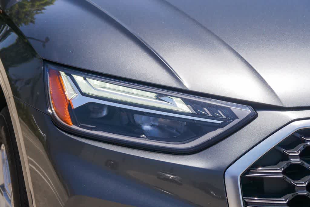 Thumbnail: 2023 Audi Q5 - 3