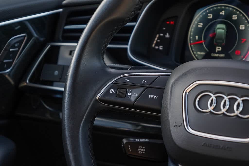 Thumbnail: 2021 Audi Q7 - 16