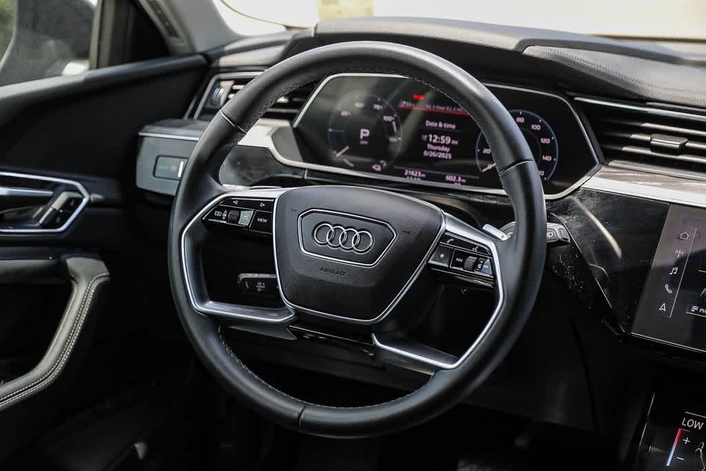 Thumbnail: 2024 Audi Q8 e-tron - 14