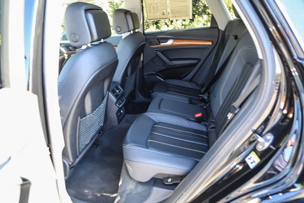 Thumbnail: 2021 Audi Q5 - 17