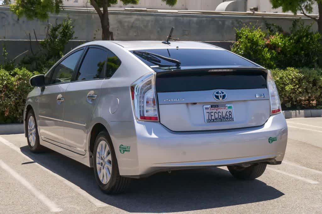 Thumbnail: 2014 Toyota Prius - 7