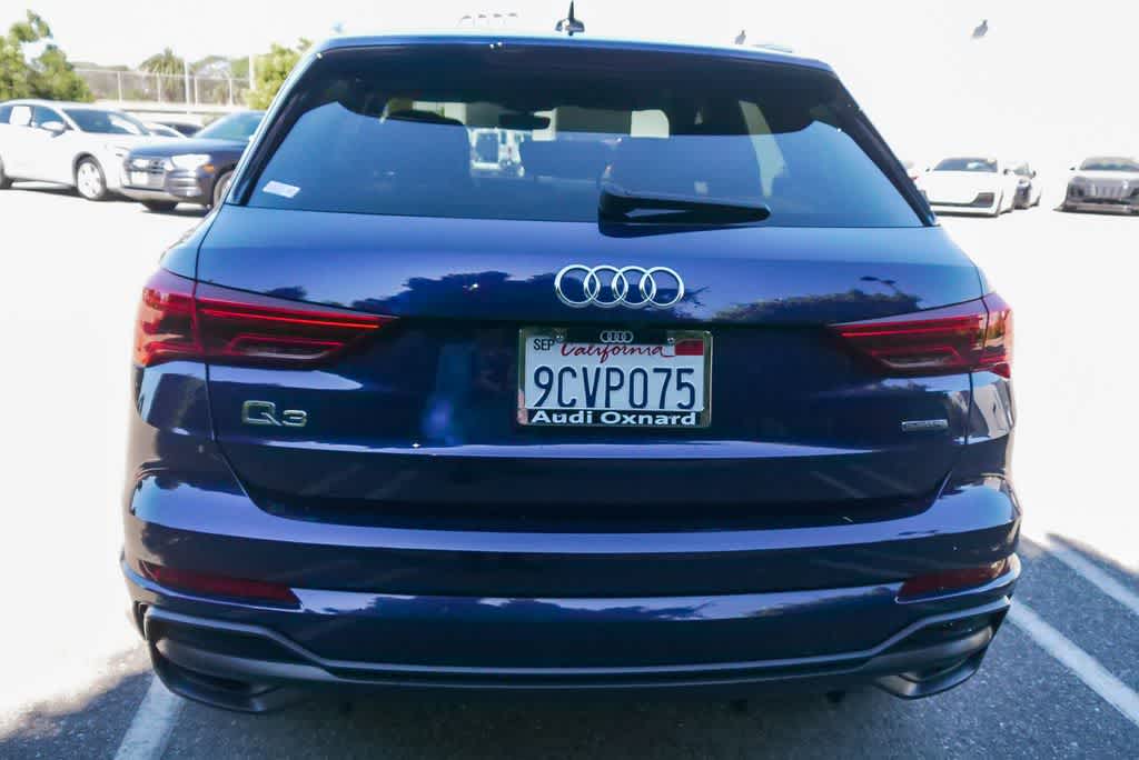 Thumbnail: 2022 Audi Q3 - 8