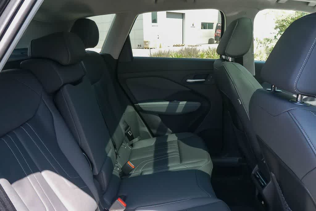 Thumbnail: 2026 Audi Q3 - 17