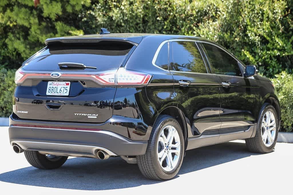 Thumbnail: 2018 Ford Edge - 3