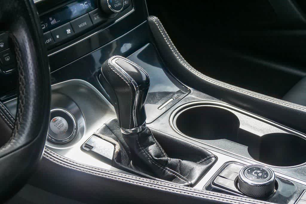 Thumbnail: 2018 Nissan Maxima - 17