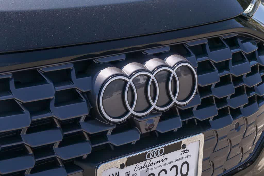 Thumbnail: 2025 Audi Q5 - 5