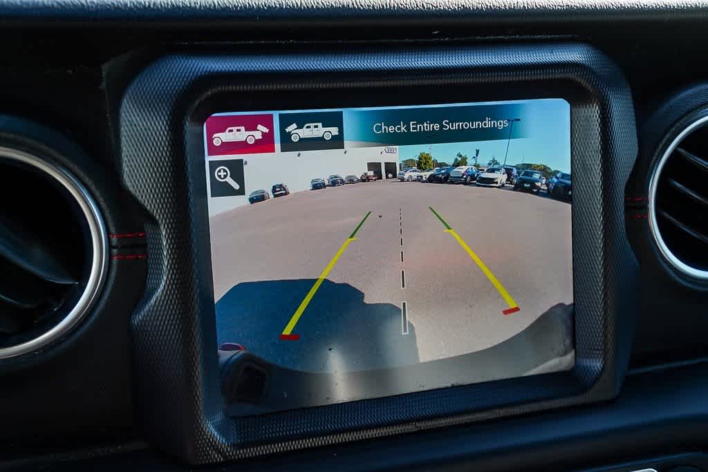 Thumbnail: 2020 Jeep Gladiator - 26