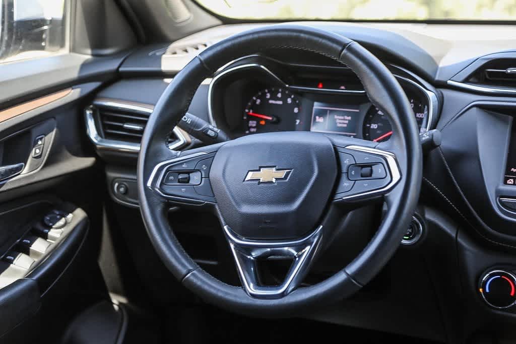 Thumbnail: 2021 Chevrolet TrailBlazer - 14