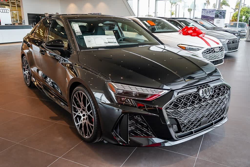 Thumbnail: 2026 Audi RS 3 - 3