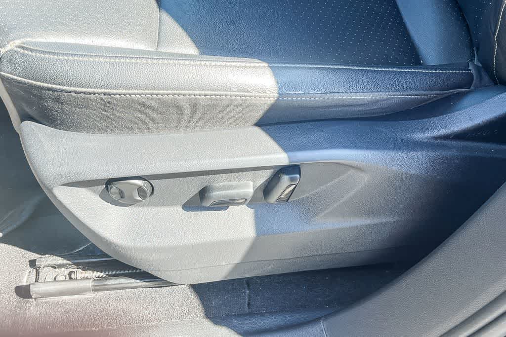 Thumbnail: 2019 Volkswagen Atlas - 16