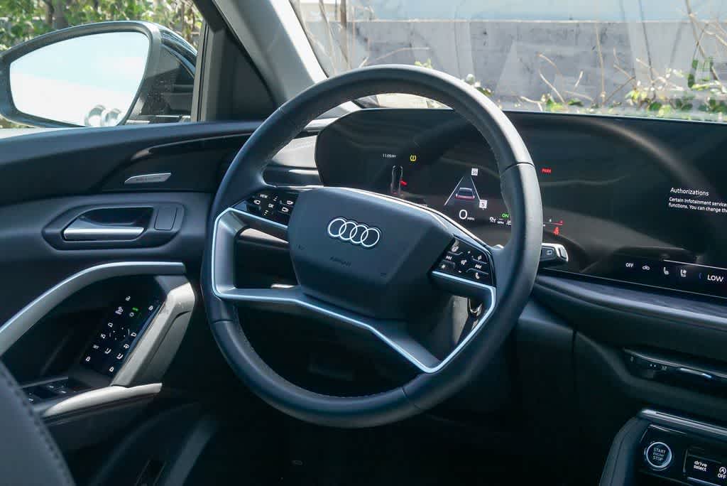 Thumbnail: 2025 Audi Q5 - 15